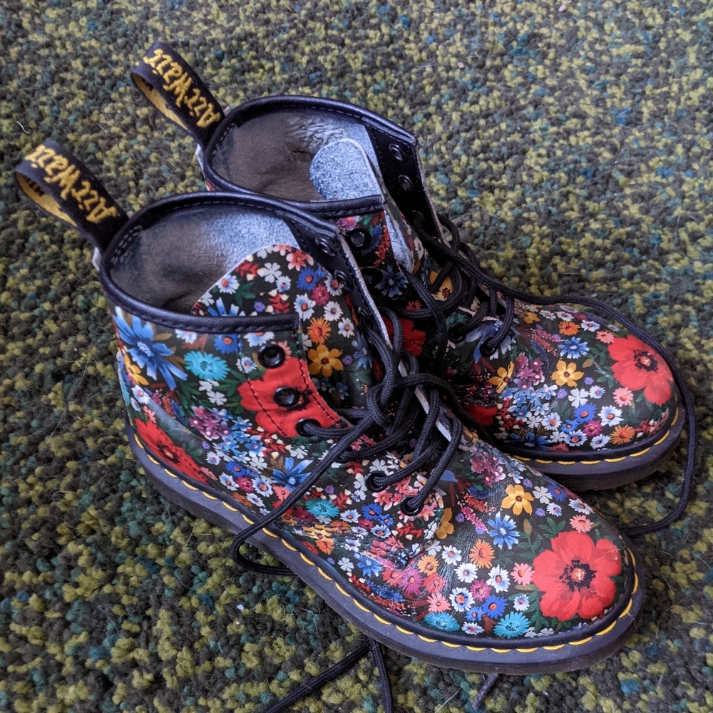 Dr.Marten 1460 Pascal Floral Wanderlust Boots